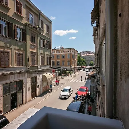 Πανσιόν Preziosa 3*